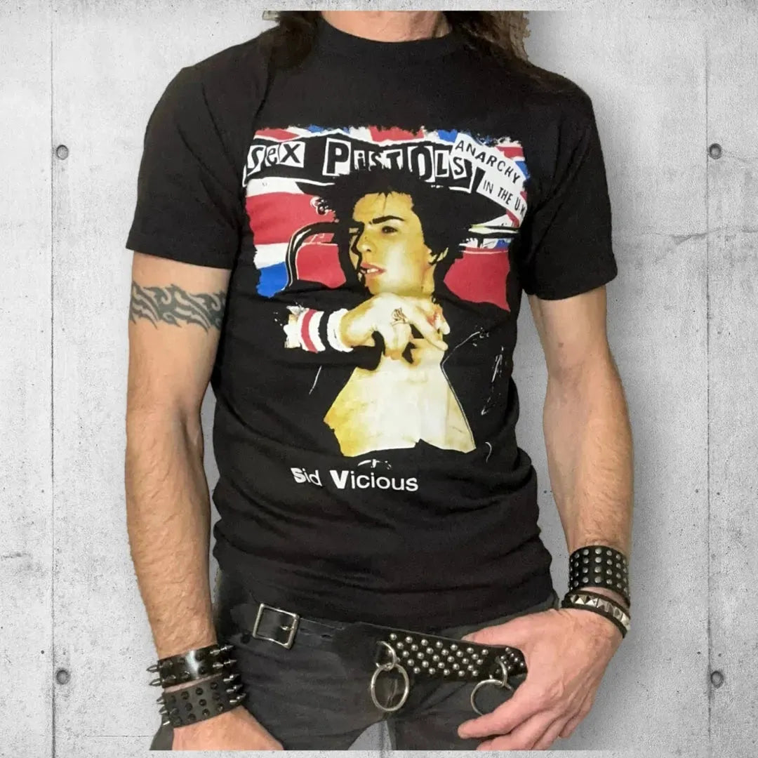 Iconic Sid Vicious Sex Pistols UK Punk Rock Tee Shirt boomersarepunktoo.com