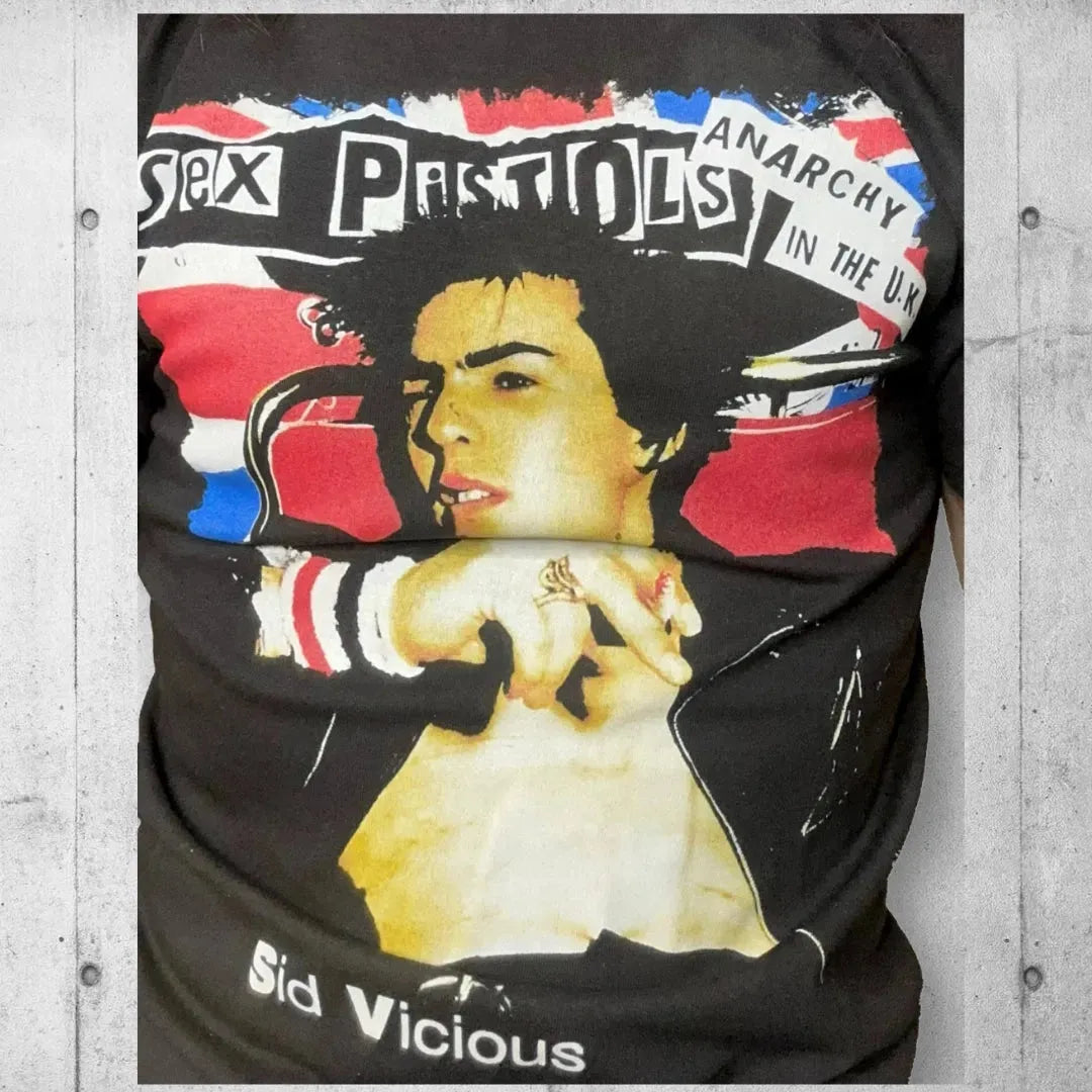 Iconic Sid Vicious Sex Pistols UK Punk Rock Tee Shirt boomersarepunktoo.com