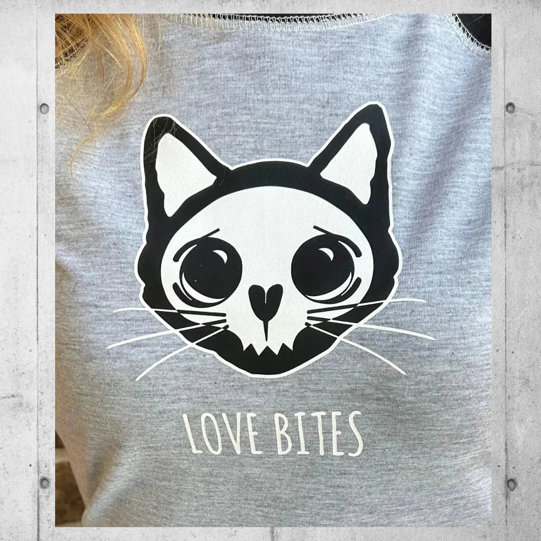 Love Bites Gothic Kitty Skull Stretchy Crop Tee Shirt boomersarepunktoo.com