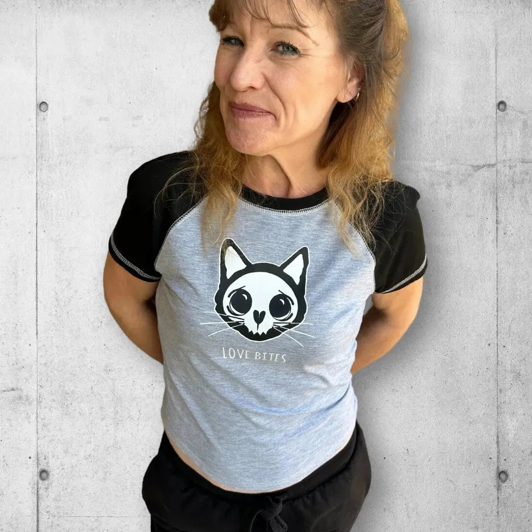 Love Bites Gothic Kitty Skull Stretchy Crop Tee Shirt boomersarepunktoo.com