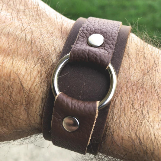 Men’s Adjustable Casual Steel Ring Brown Leather Cuff